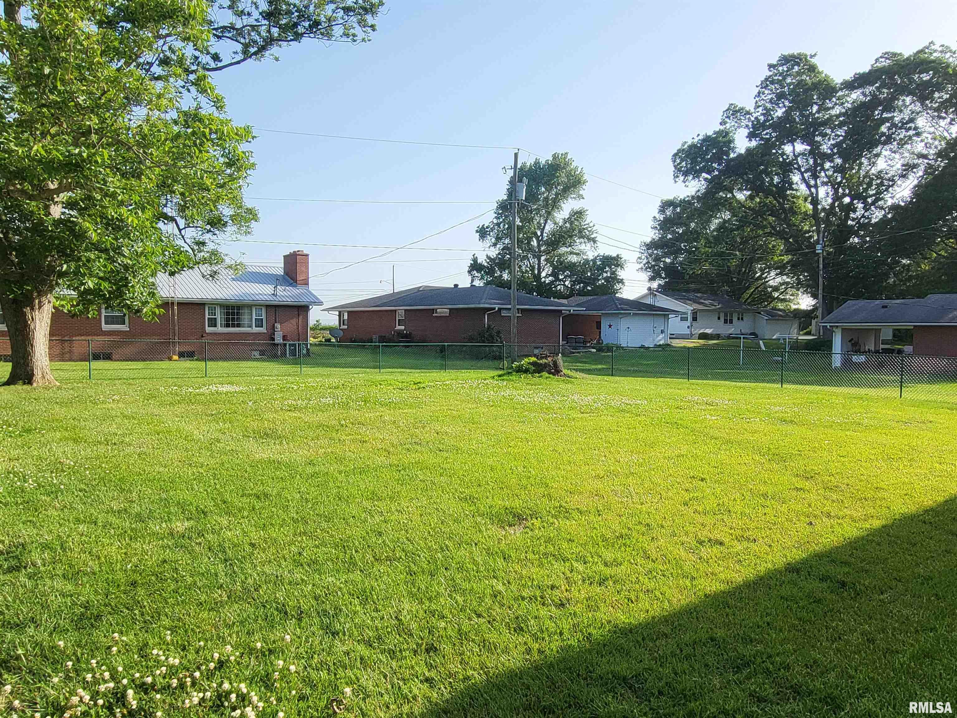 820 East Mary Street Ridgway, IL 62979 - Photo 3 of 37 Gallery Image 3