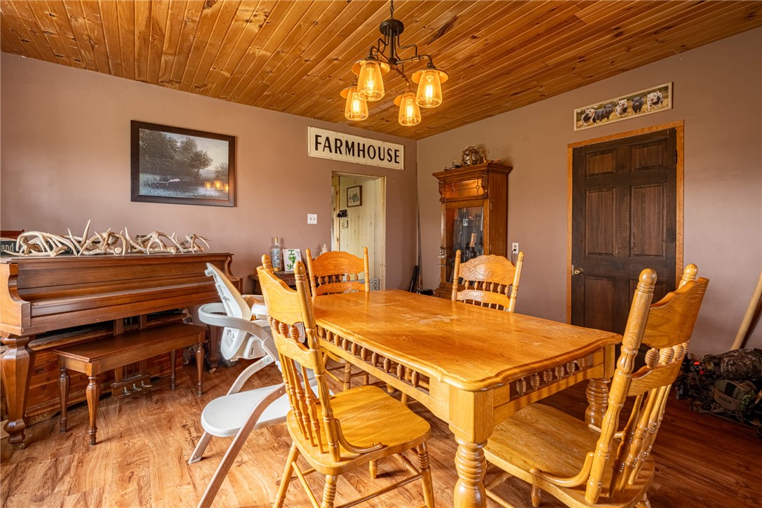6184 Hanley Road Jamestown, OH 45335 - Photo 16 of 39