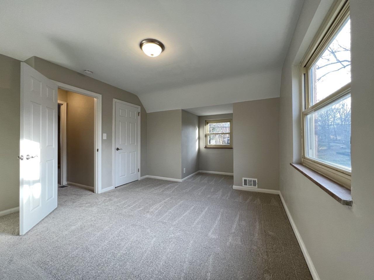 1828 Adams Road Cincinnati, OH 45231 - Photo 37 of 50 Gallery Image 37