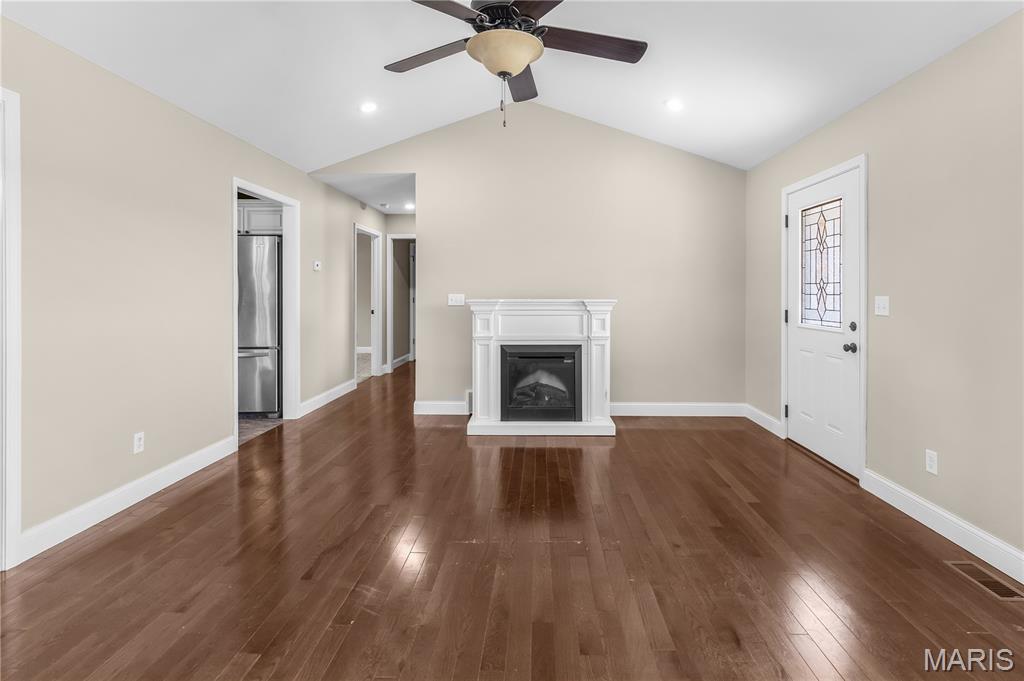 420 Pioneer Orchard Road Jackson, MO 63755 - Photo 3 of 33