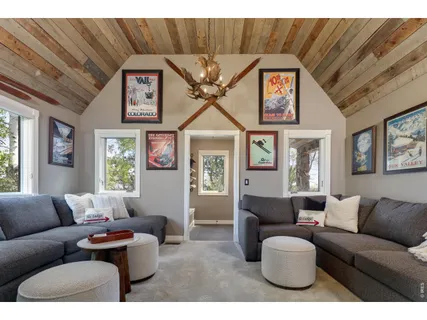 $4,832,000 | 5575 St Vrain Road, Longmont, CO 80503