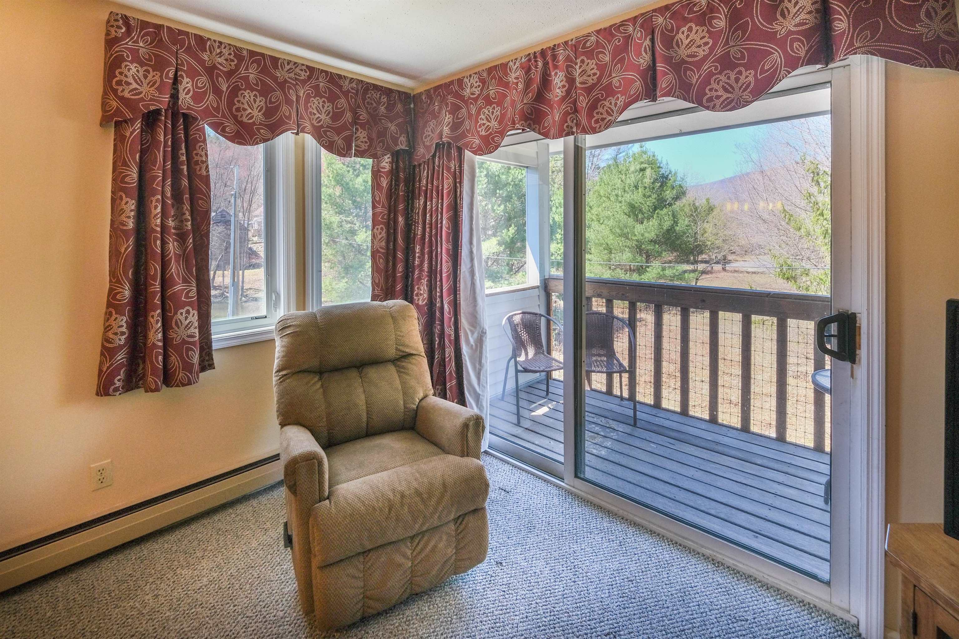 32 Highway 103, Unit D4 Ludlow, VT 05149 - Photo 10 of 47