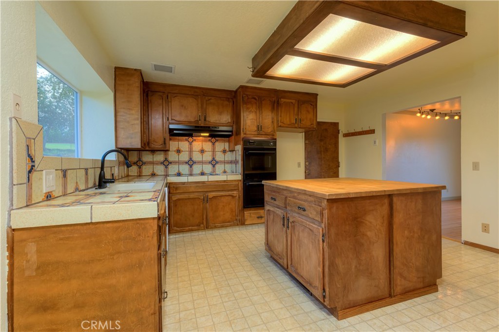 217 Craft Paradise, CA 95969 - Photo 10 of 62
