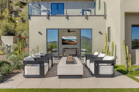 $8,900,000 | 7540 North Lakeside Lane, Paradise Valley, AZ 85253