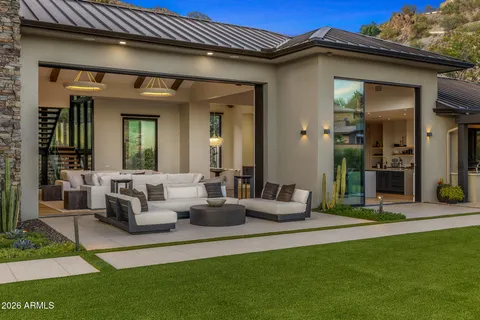 $8,900,000 | 7540 North Lakeside Lane, Paradise Valley, AZ 85253