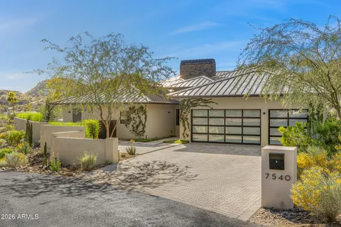 $8,900,000 | 7540 North Lakeside Lane, Paradise Valley, AZ 85253