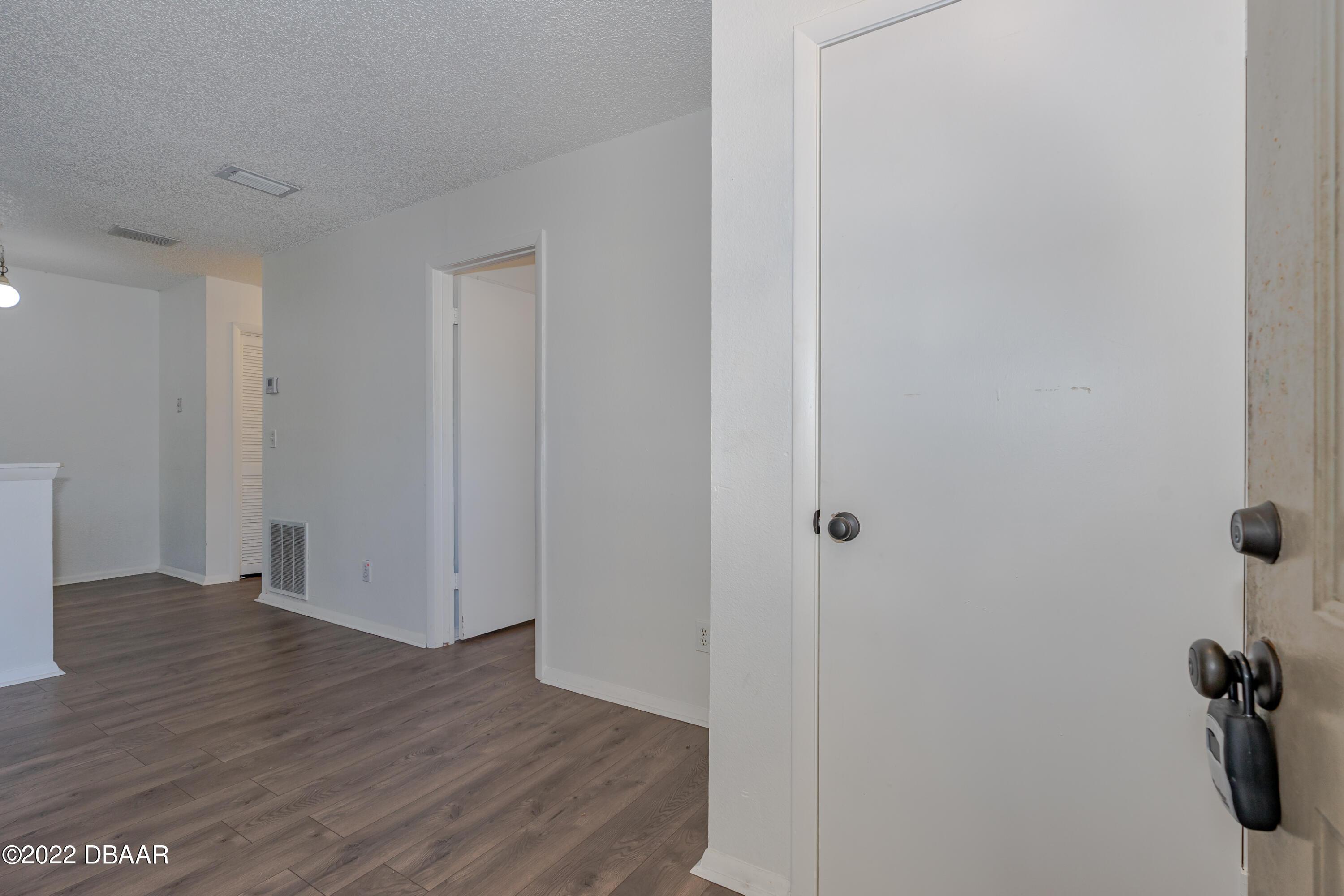 1600 Big Tree Road, Unit G8 South Daytona, FL 32119 - Photo 4 of 24 1600 Big Tree G8-5