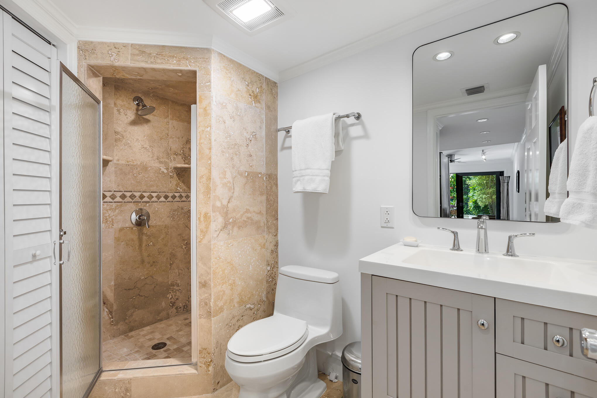 1616 Atlantic Boulevard, Unit 15 Key West, FL 33040 - Photo 31 of 43 1616 ATLANTIC #15 WEB-9