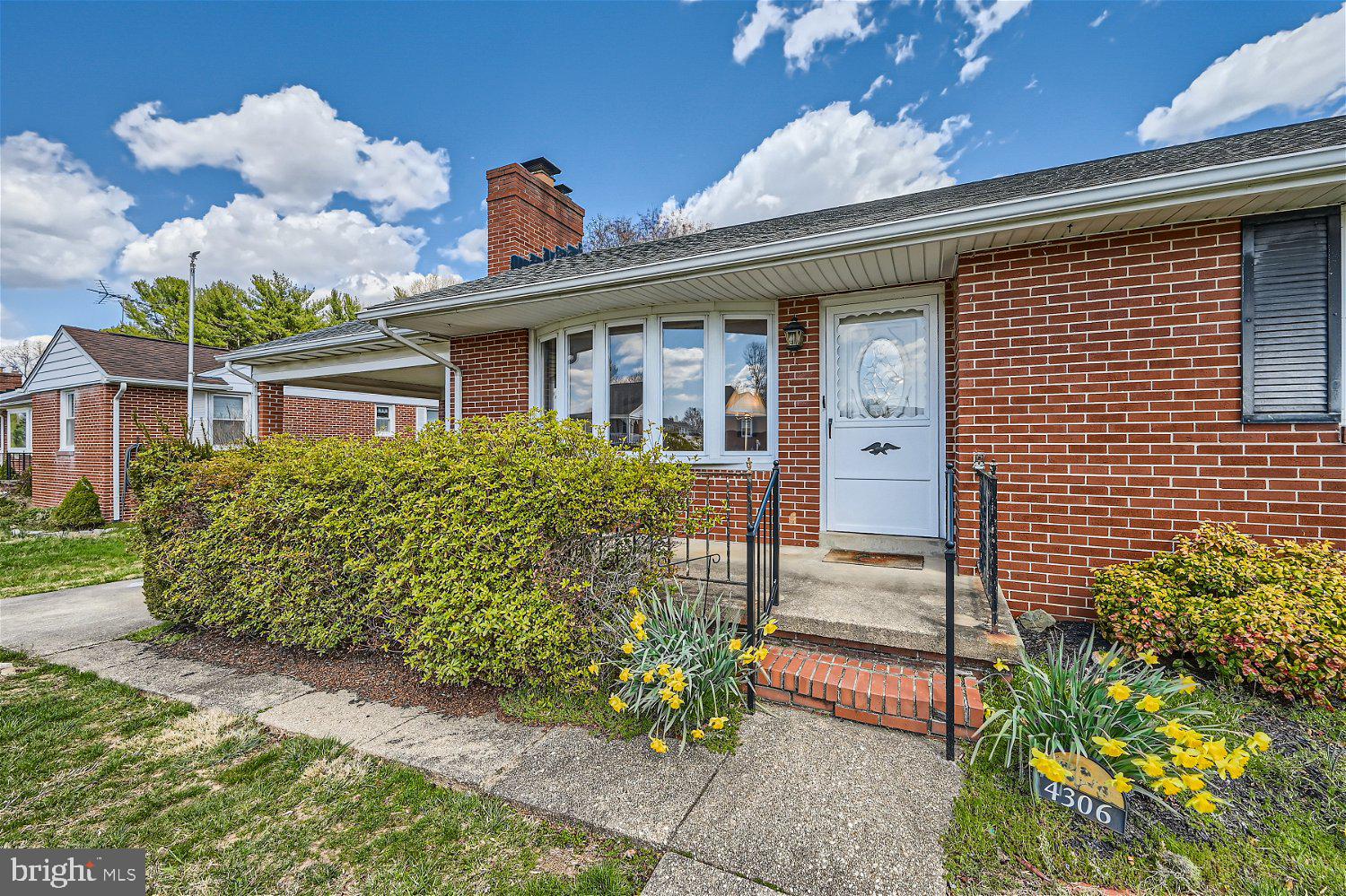 4306 Piney Park Road Perry Hall, MD 21128 - Photo 2 of 26 Single-level living opportunity