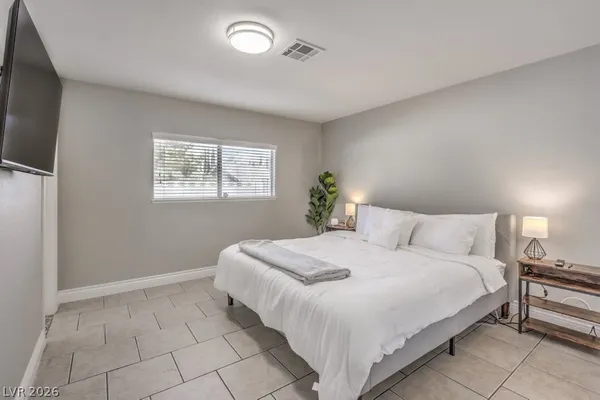 $5,100 | Undisclosed Address, Las Vegas, NV 89108