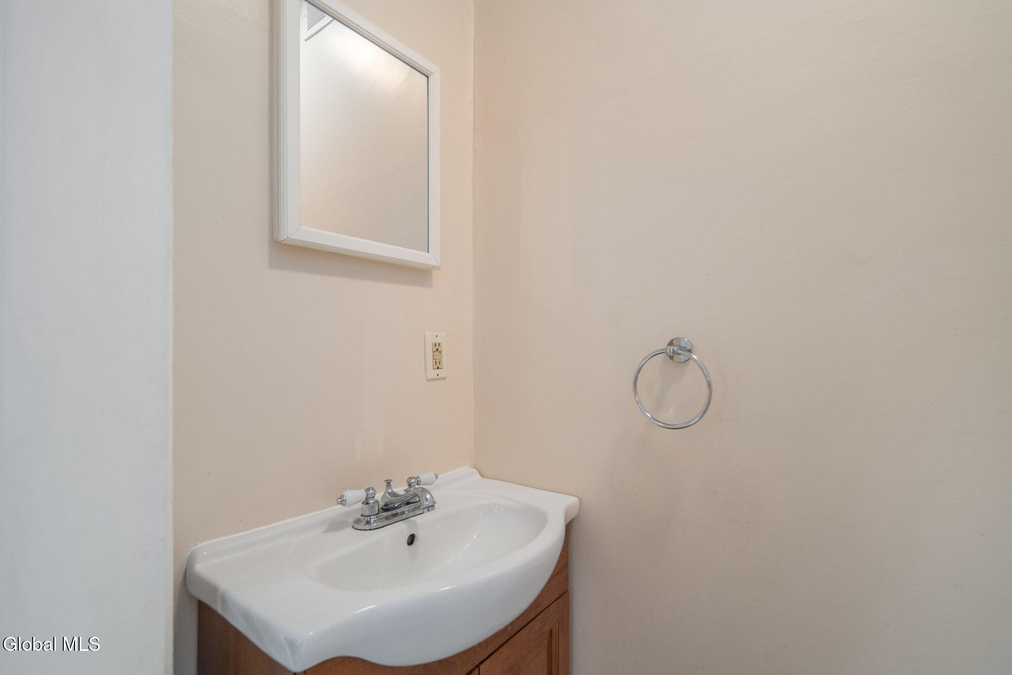 102 Delaware Avenue Rensselaer, NY 12144 - Photo 21 of 56 21
