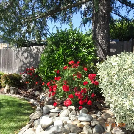 $279,000 | 2330 Las Plumas Avenue, Oroville, CA 95966