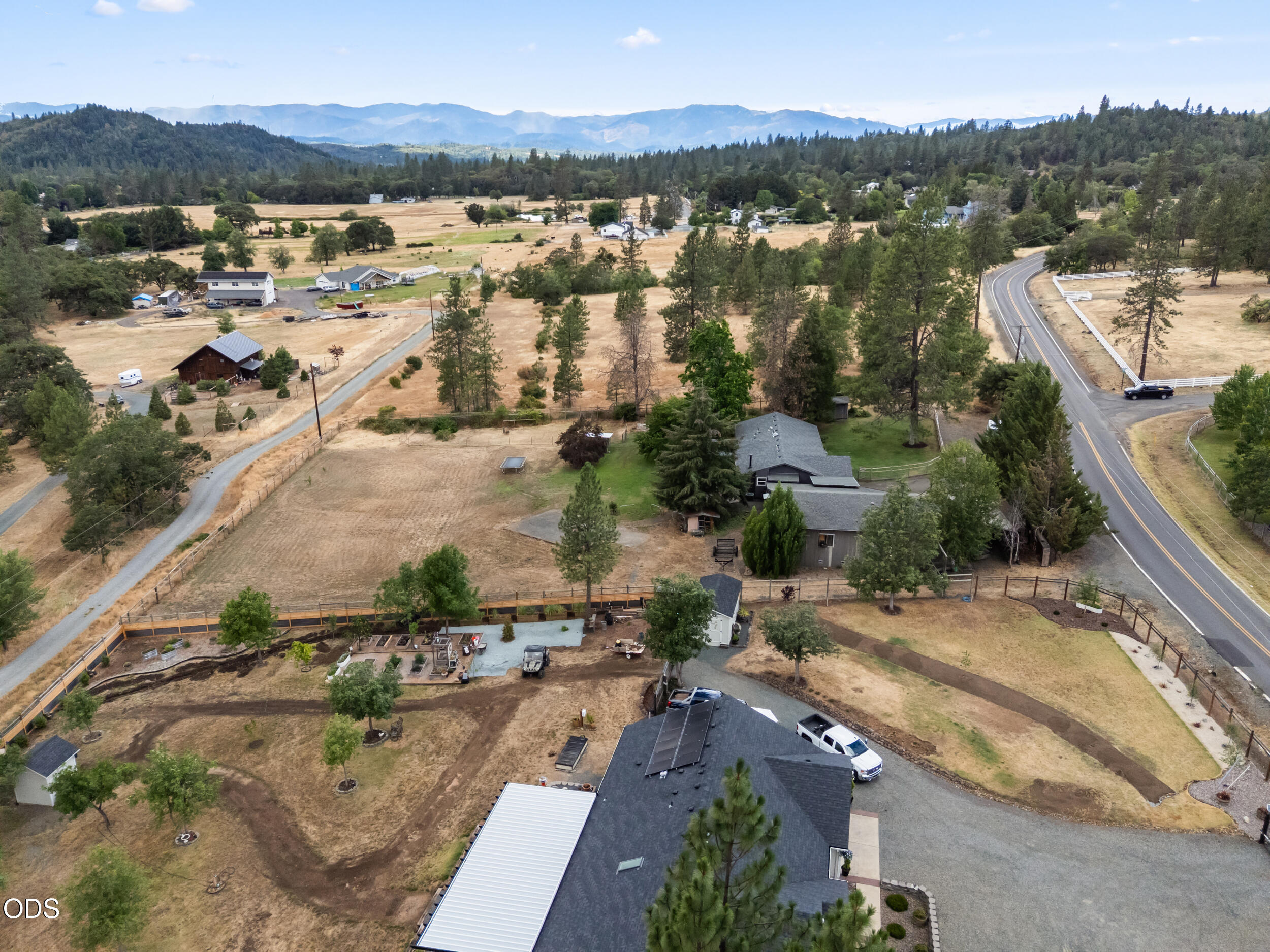 555 Grouse Creek Road Grants Pass, OR 97526 - Photo 47 of 57