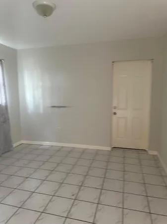 $3,290 | 19191 Southwest 232nd Street, Miami, FL 33170
