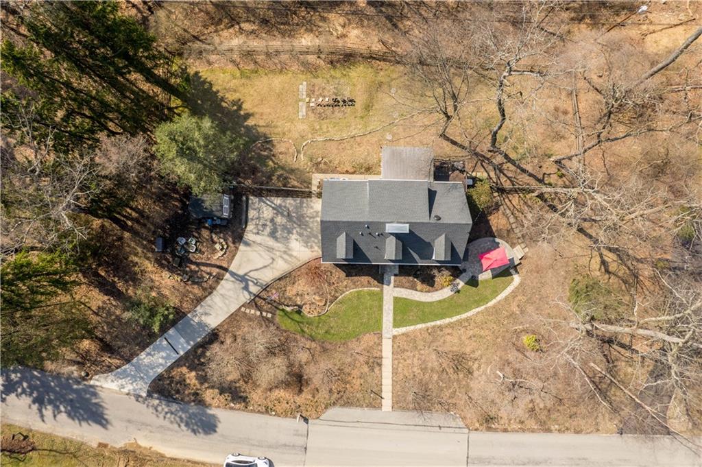 52 Newgate Road Pittsburgh, PA 15202 - Photo 3 of 48