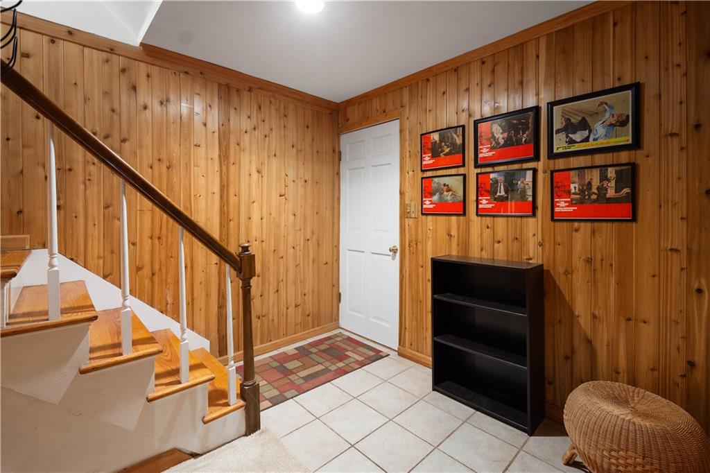 52 Newgate Road Pittsburgh, PA 15202 - Photo 37 of 48