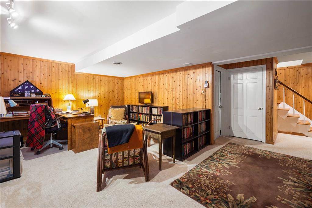 52 Newgate Road Pittsburgh, PA 15202 - Photo 39 of 48