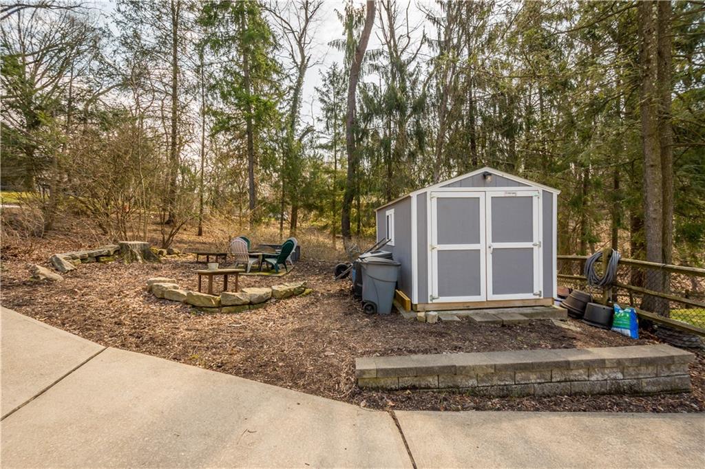 52 Newgate Road Pittsburgh, PA 15202 - Photo 44 of 48