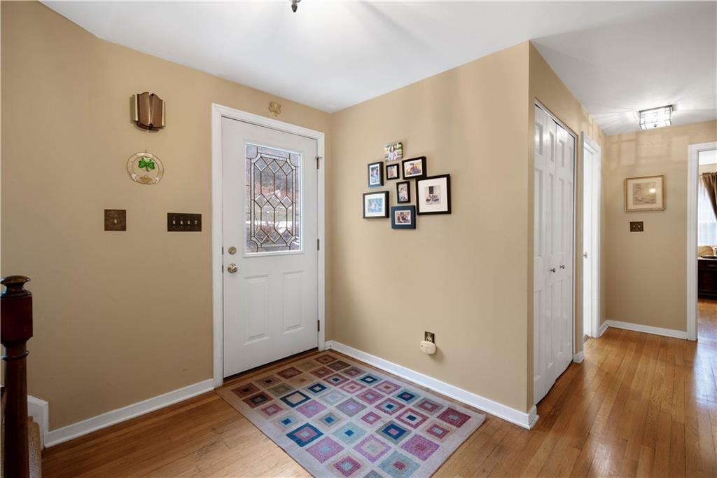 52 Newgate Road Pittsburgh, PA 15202 - Photo 5 of 48