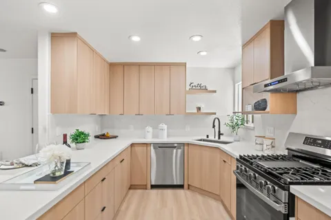 $2,998,800 | 320 Waverly Street, Sunnyvale, CA 94086