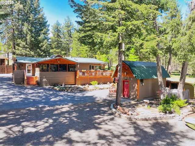 $399,000 | 328 Ponderosa Place, Wamic, OR 97063