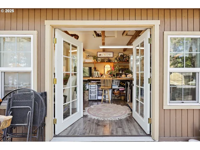 $399,000 | 328 Ponderosa Place, Wamic, OR 97063