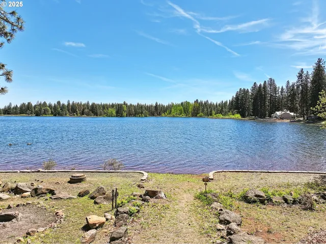 $399,000 | 328 Ponderosa Place, Wamic, OR 97063