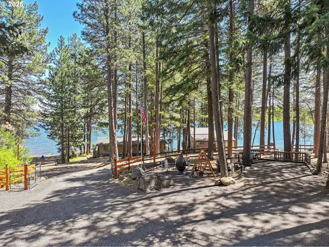 $399,000 | 328 Ponderosa Place, Wamic, OR 97063