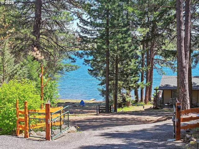 $399,000 | 328 Ponderosa Place, Wamic, OR 97063