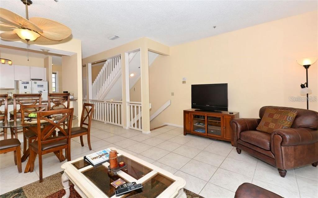 655 Cedars Court, Unit 655 Longboat Key, FL 34228 - Photo 3 of 22
