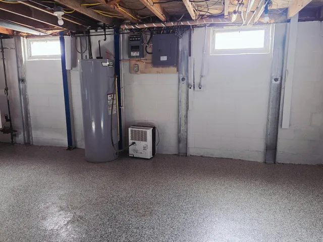 $156,000 | 901 2nd Street Northwest, Pipestone, MN 56164