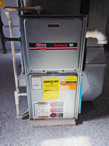 $156,000 | 901 2nd Street Northwest, Pipestone, MN 56164