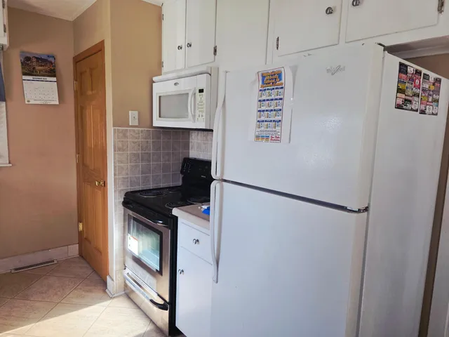 $156,000 | 901 2nd Street Northwest, Pipestone, MN 56164