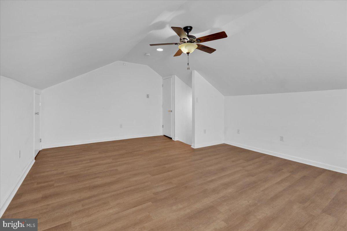 4000 Penn Sinking Spring Sinking Spring, PA 19608 - Photo 14 of 20 a view of a room with wooden floor and a ceiling fan