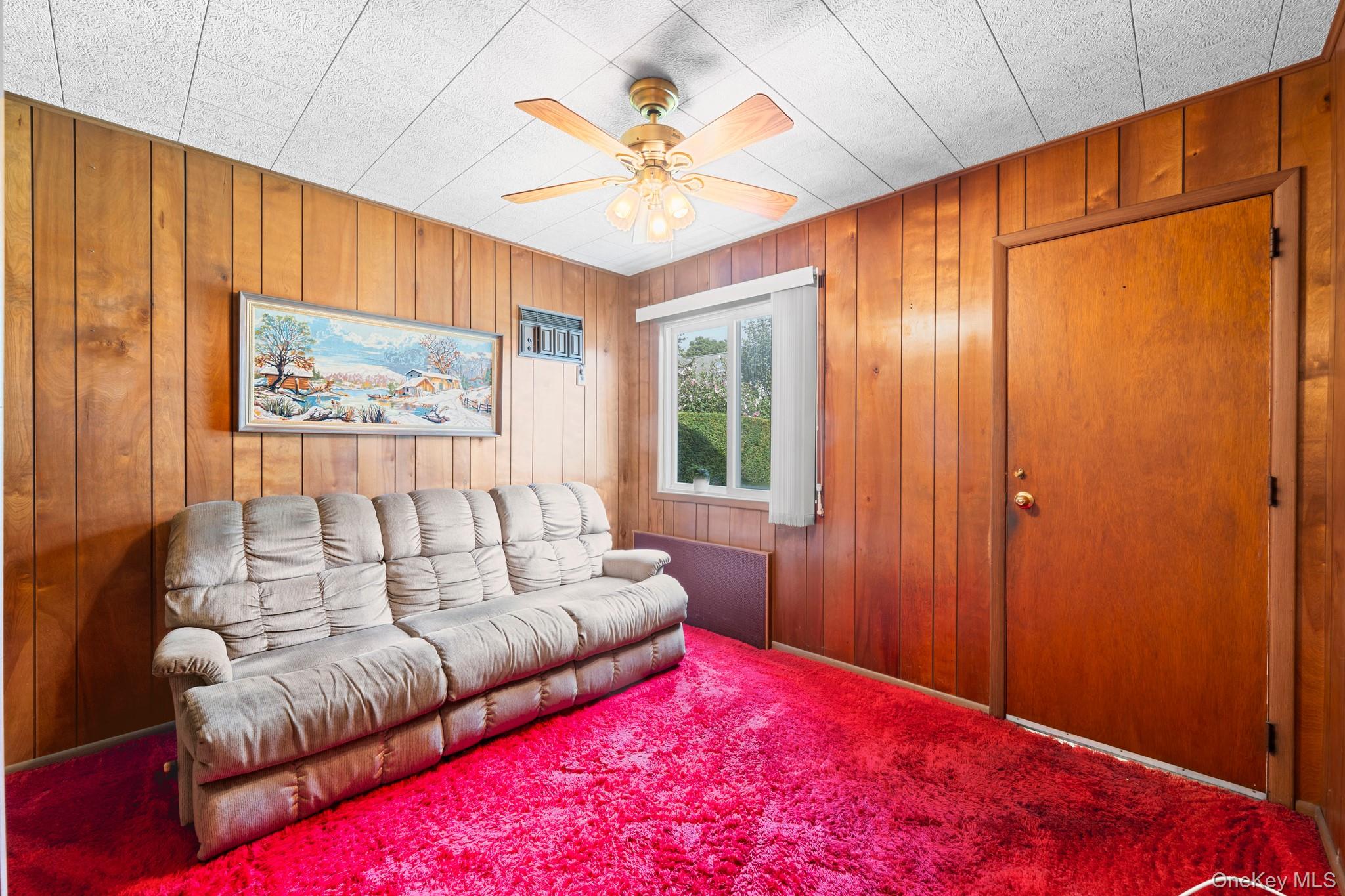 18 Lynton Road Albertson, NY 11507 - Photo 21 of 36 Gallery Image 21