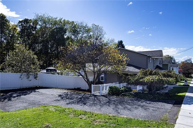 $449,900 | 196 Perrine Avenue, Auburn, NY 13021