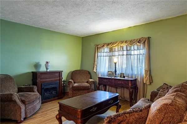 $449,900 | 196 Perrine Avenue, Auburn, NY 13021