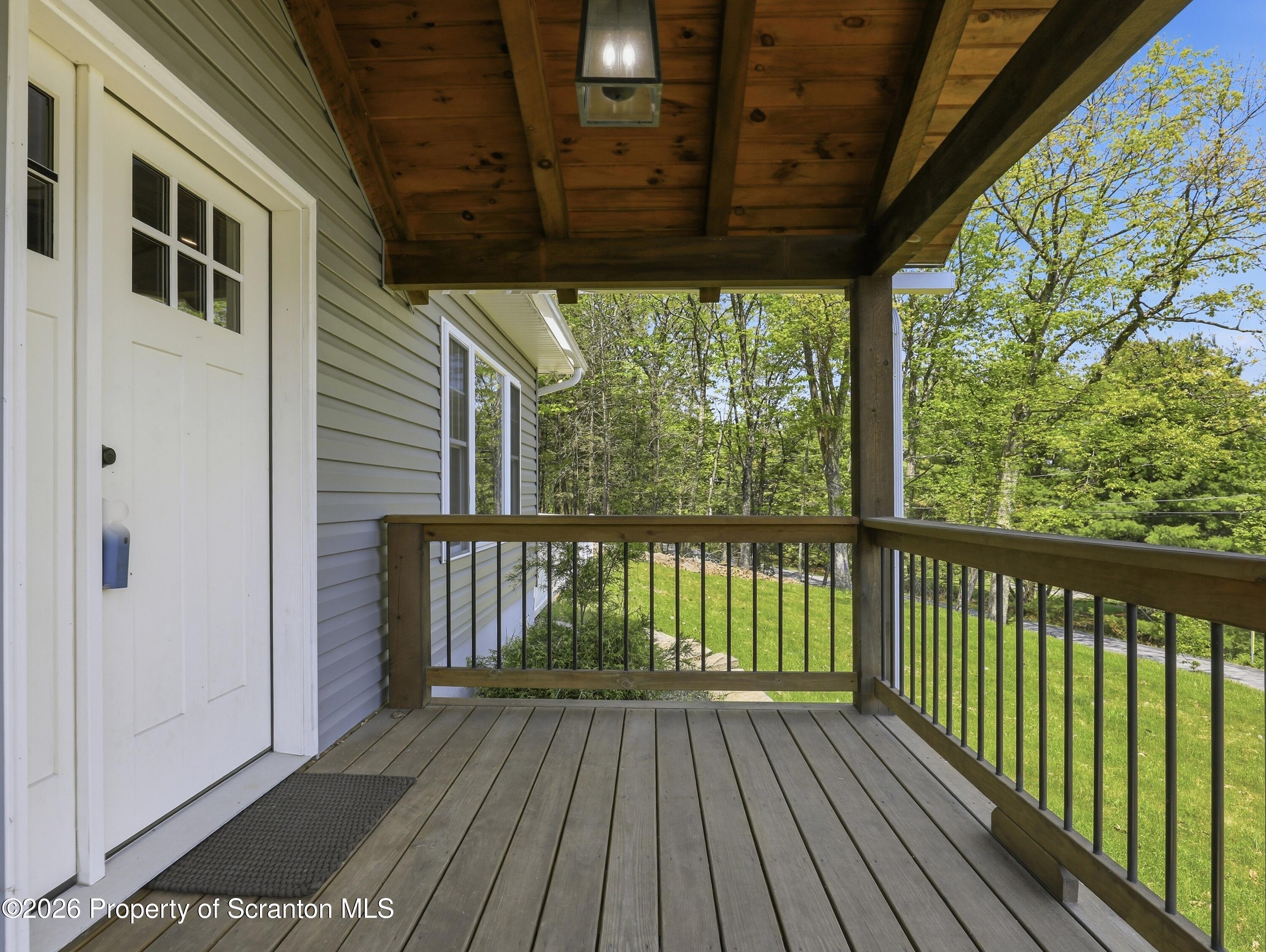 300 Gumbletown Road Paupack, PA 18451 - Photo 5 of 38 photo__5544