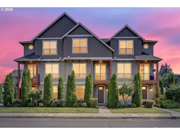 $432,500 | 437 Northeast 4th Avenue, Canby, OR 97013