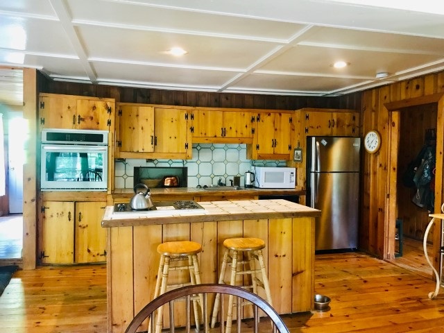 32 Varney Point Rd Right Gilford, NH 03249 - Photo 3 of 16