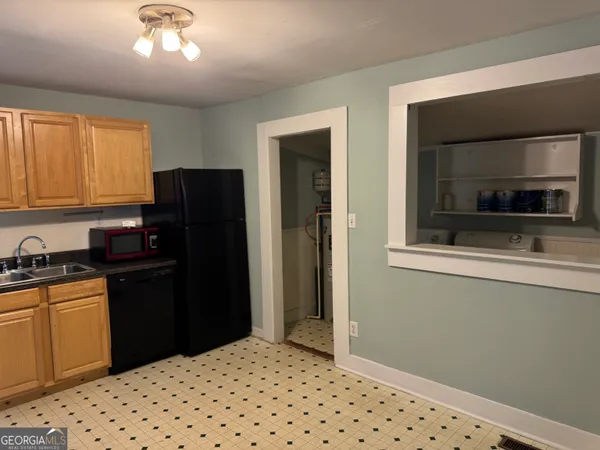 $1,600 | 820 Reese Street, Athens, GA 30606