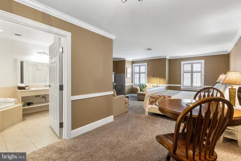 $2,650,000 | 214 North Market Street, Selinsgrove, PA 17870