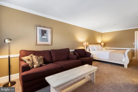 $2,650,000 | 214 North Market Street, Selinsgrove, PA 17870