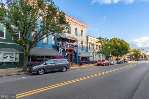 $2,650,000 | 214 North Market Street, Selinsgrove, PA 17870