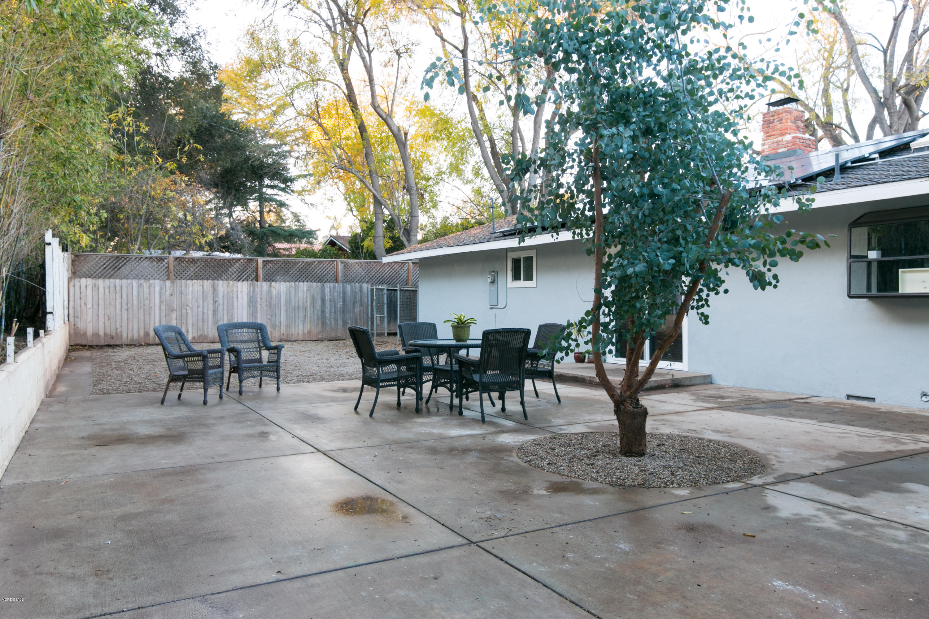 1694 South Rice Road Ojai, CA 93023 - Photo 33 of 37 1694 S Rice Rd-print-033-56-Back Yard-41