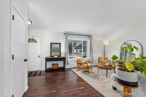 $444,900 | 6737 Gran Via Drive Northeast, Rockford, MI 49341