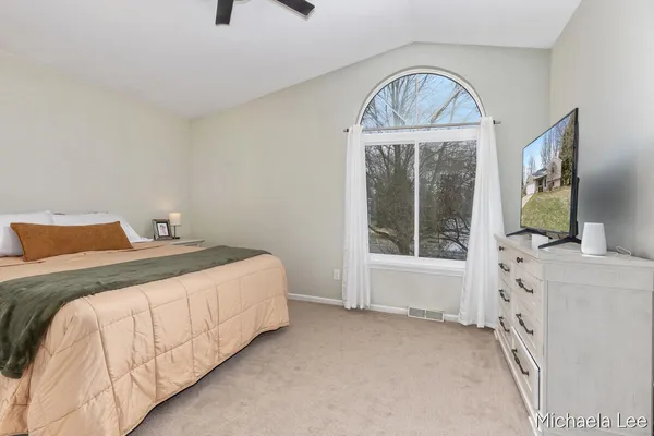 $444,900 | 6737 Gran Via Drive Northeast, Rockford, MI 49341