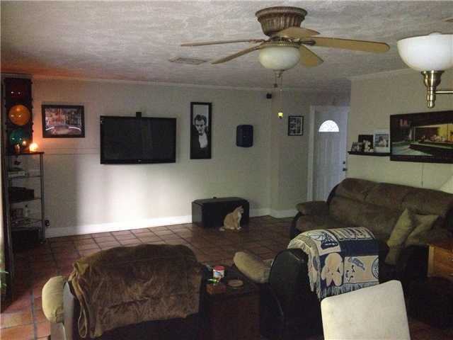 423 Pine Tree Court, Unit 24 Atlantis, FL 33462 - Photo 6 of 12 Additional Photo