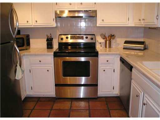 423 Pine Tree Court, Unit 24 Atlantis, FL 33462 - Photo 8 of 12 Additional Photo