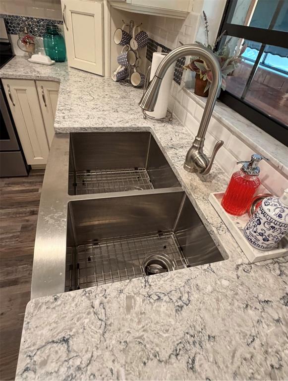 2810 Hilliard Isle Road Kissimmee, FL 34744 - Photo 13 of 55 Gallery Image 13
